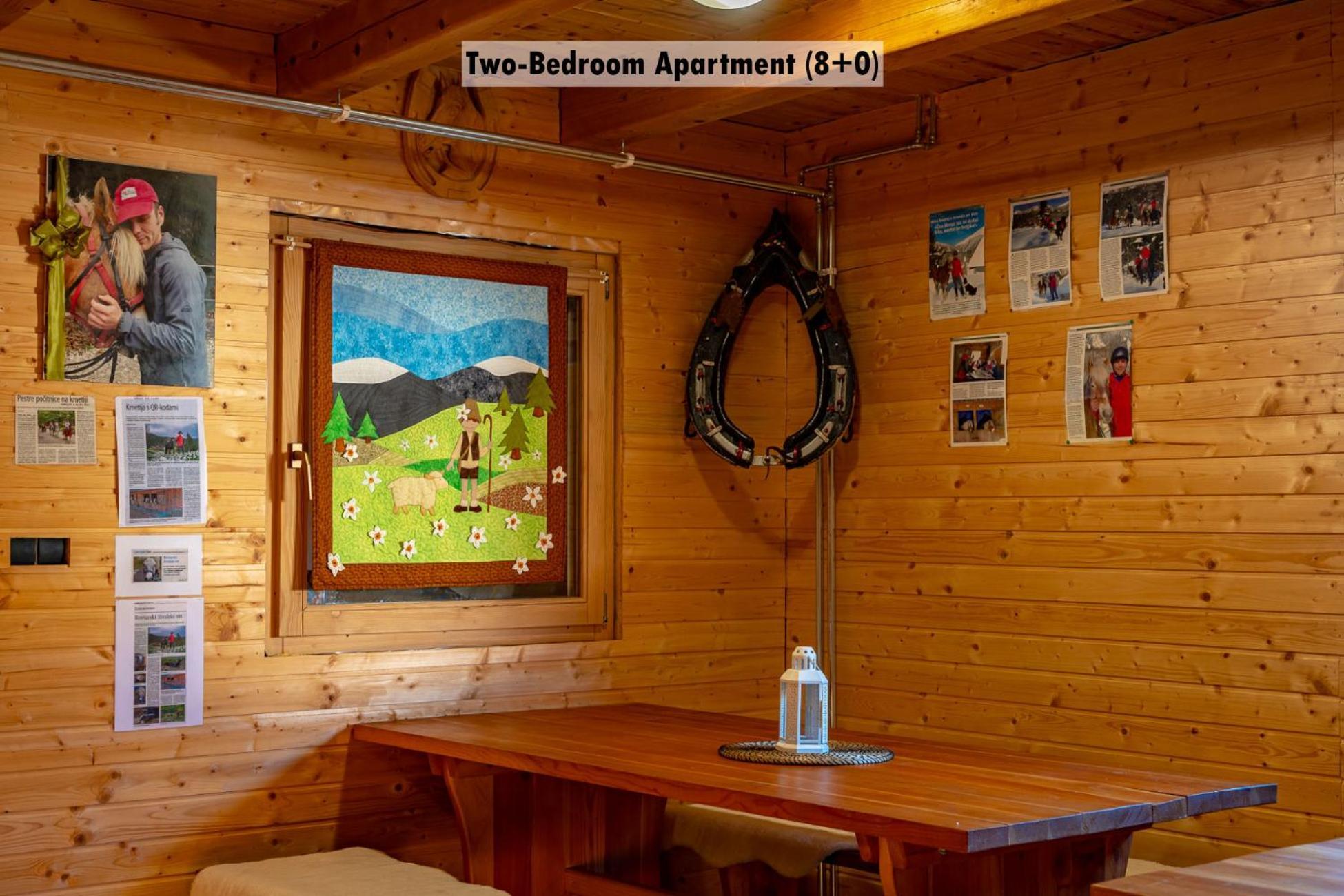 Apartments Farm House Uric Йесенице Екстериор снимка